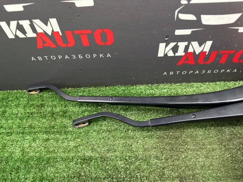 Поводки дворников Kia Rio 4 2019 FB