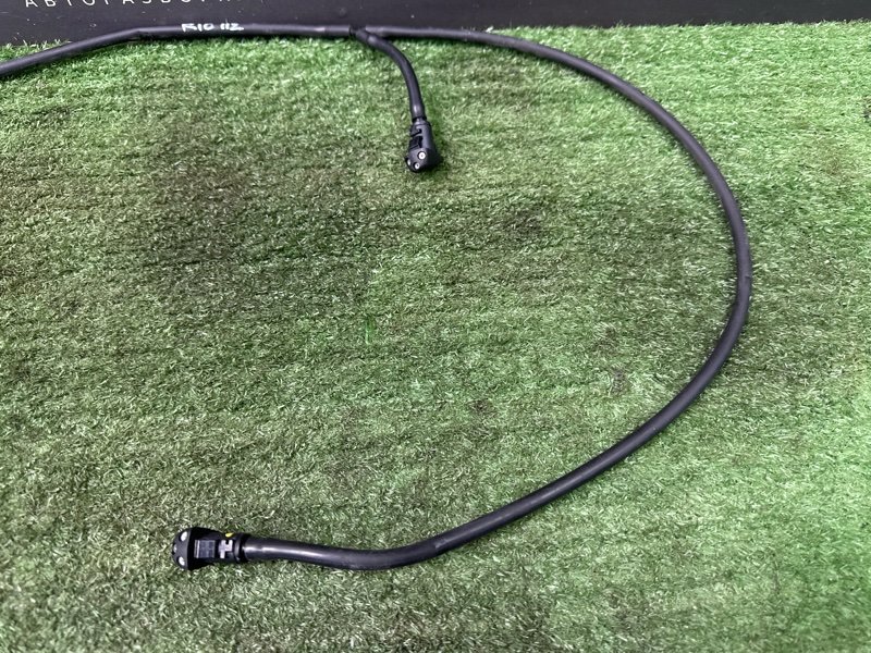 Форсунки омывателя со шлангами Kia Rio 4 2019 FB