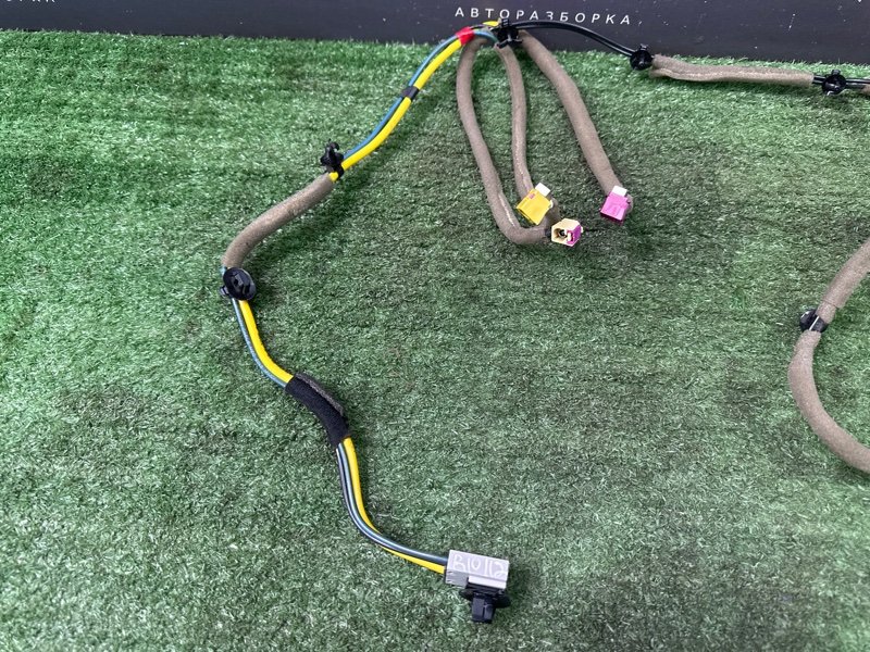 Проводка антенны Kia Rio 4 2019 FB