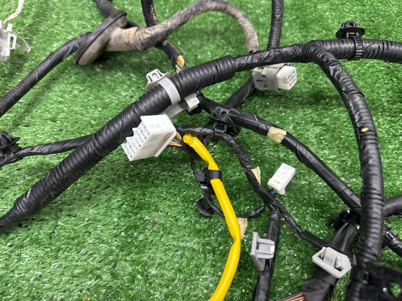 Проводка салона Kia Rio 4 2019 FB