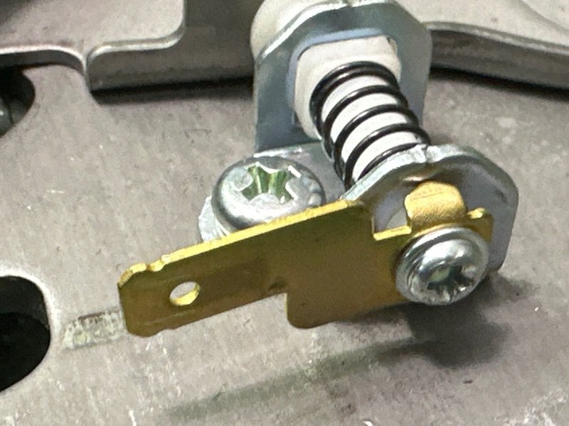 Рычаг стояночного тормоза (ручник) Kia Rio 4 2019 FB