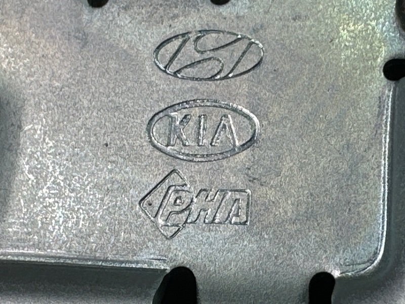 Замок крышки багажника Kia Rio 4 2019 FB