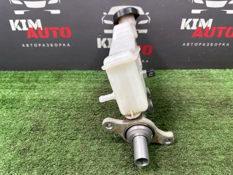 Главный тормозной цилиндр с бочком Kia Rio 4 2019 FB