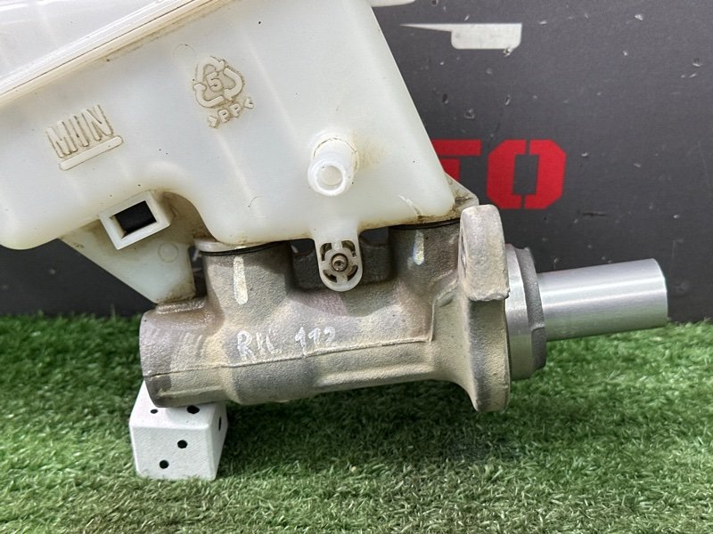 Главный тормозной цилиндр с бочком Kia Rio 4 2019 FB