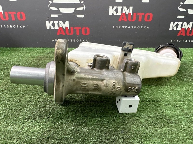 Главный тормозной цилиндр с бочком Kia Rio 4 2019 FB