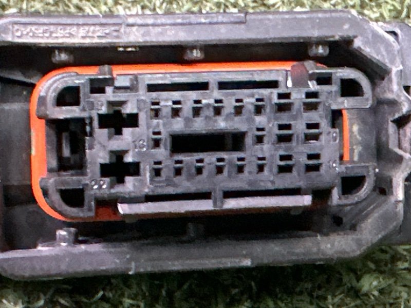 Проводка двери Kia Rio 4 2019 FB