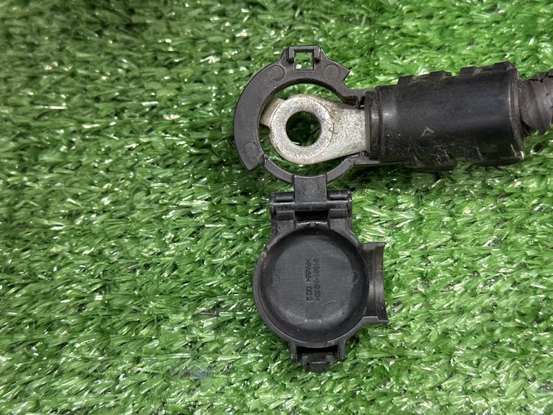 Клемма Аккумулятора Плюсовая Kia Rio 4 2019 FB