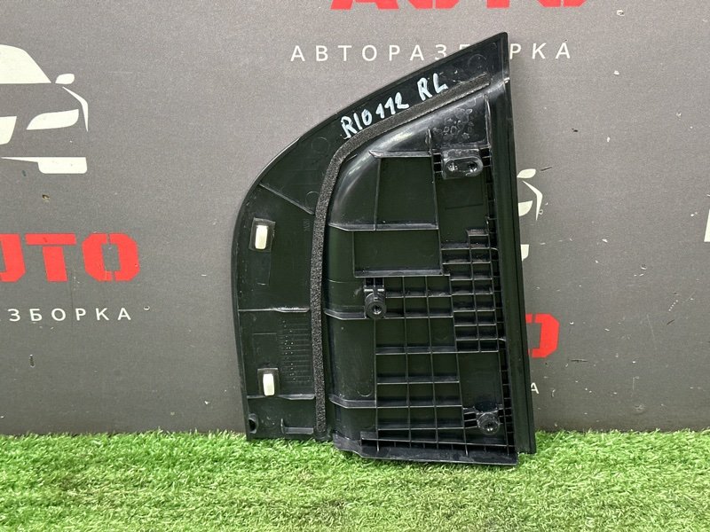Накладка двери наружная Kia Rio 4 2019 FB