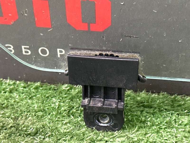 Стекло двери Hyundai Solaris 2 2021 HCR