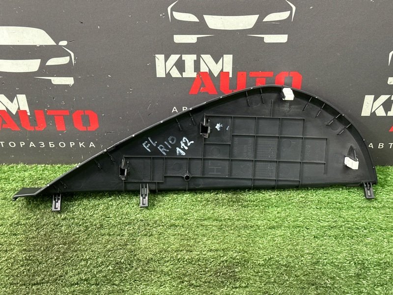 Накладка торпедо боковая Kia Rio 4 2019 FB