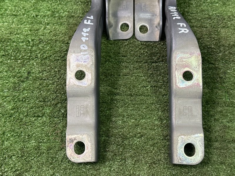 Петли капота Kia Rio 4 2019 FB