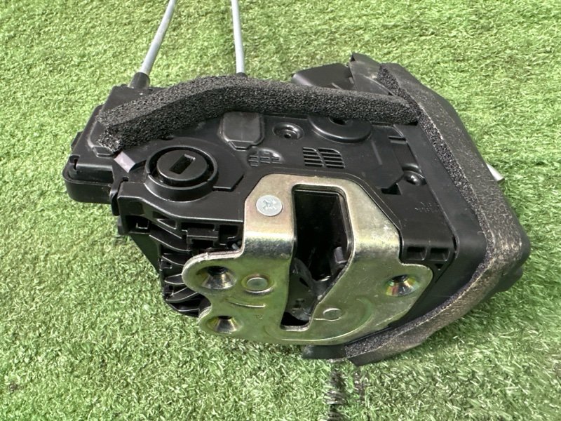 Замок двери Kia Rio 4 2019 FB