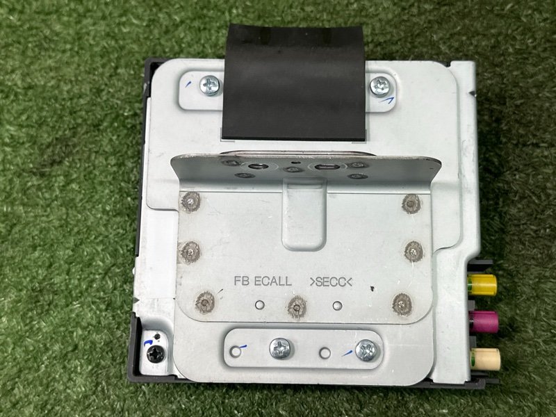 Блок антенны Глонасс Kia Rio 4 2019 FB