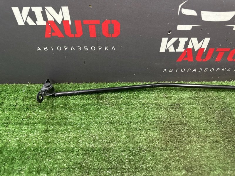 Упор капота Kia Rio 4 2019 FB