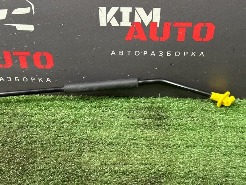 Упор капота Kia Rio 4 2019 FB