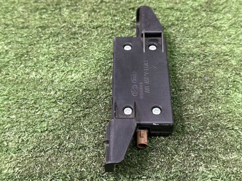 Антенна SOS ГЛОНАСС Kia Rio 4 2019 FB