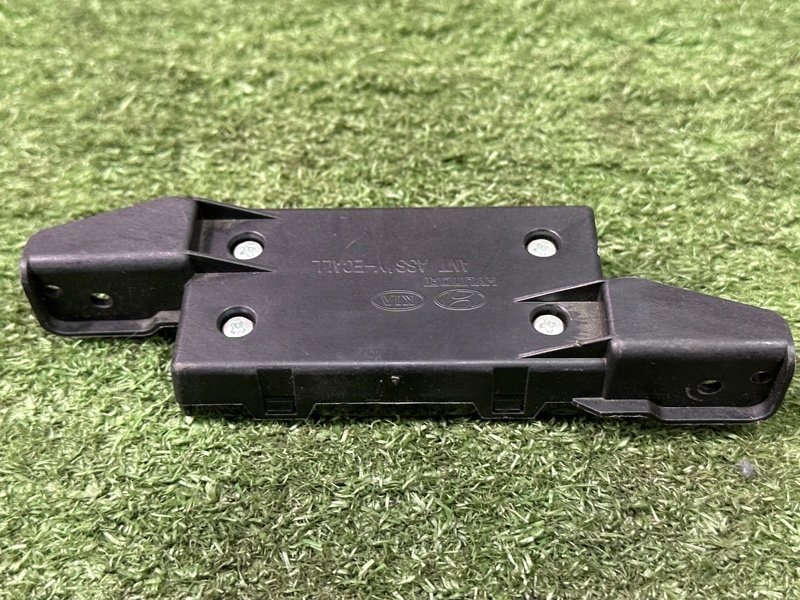 Антенна SOS ГЛОНАСС Kia Rio 4 2019 FB