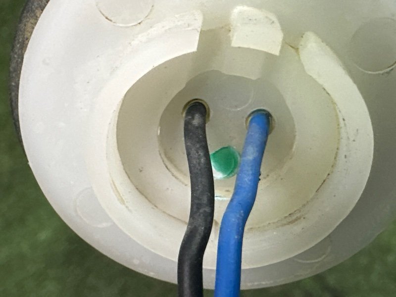 Датчик уровня бачка омывателя Kia Rio 4 2019 FB