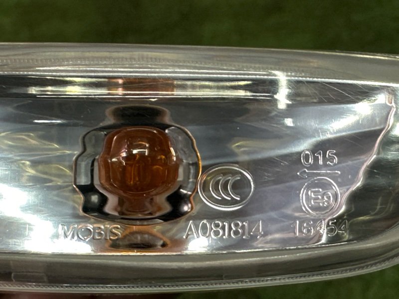 Повторитель поворота в крыло Kia Rio 4 2019 FB