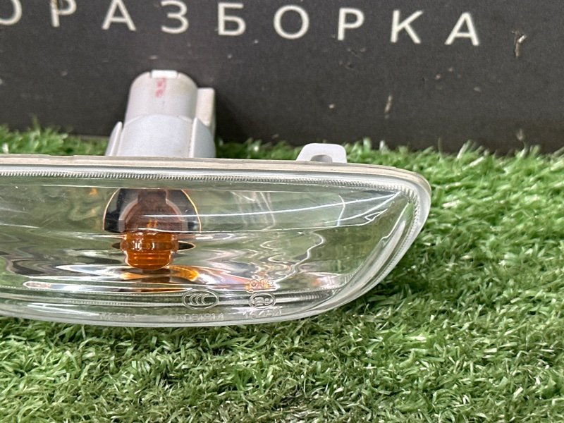 Повторитель поворота в крыло Kia Rio 4 2019 FB