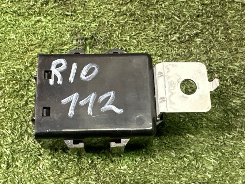 Блок иммобилайзера Kia Rio 4 2019 FB