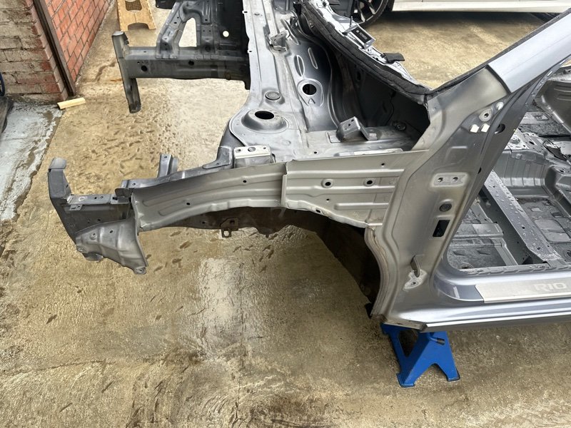 Четверть (лонжерон) Kia Rio 4 2019 FB