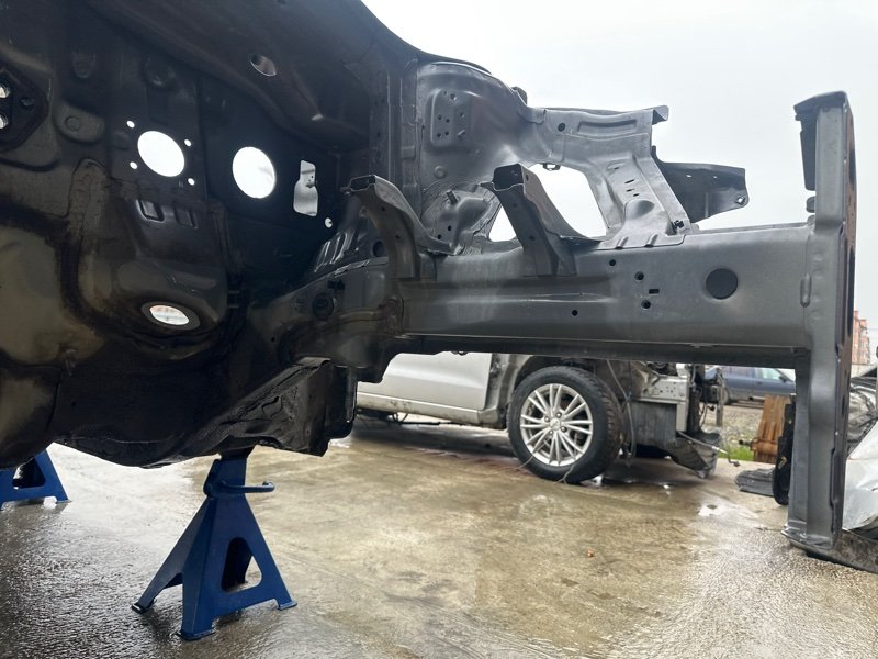 Передняя часть кузова Лонжероны Kia Rio 4 2019 FB