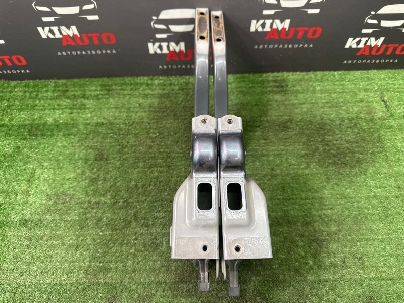 Петли крышки багажника Kia Rio 4 2019 FB