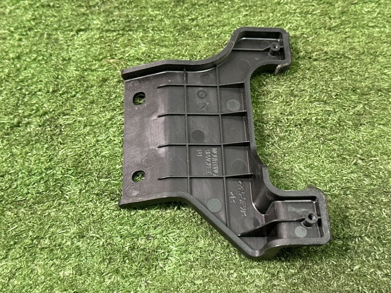 Кронштейн Kia Rio 4 2019 FB