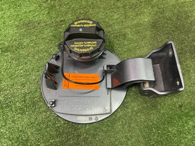 Лючок бензобака с крышкой Kia Rio 4 2019 FB