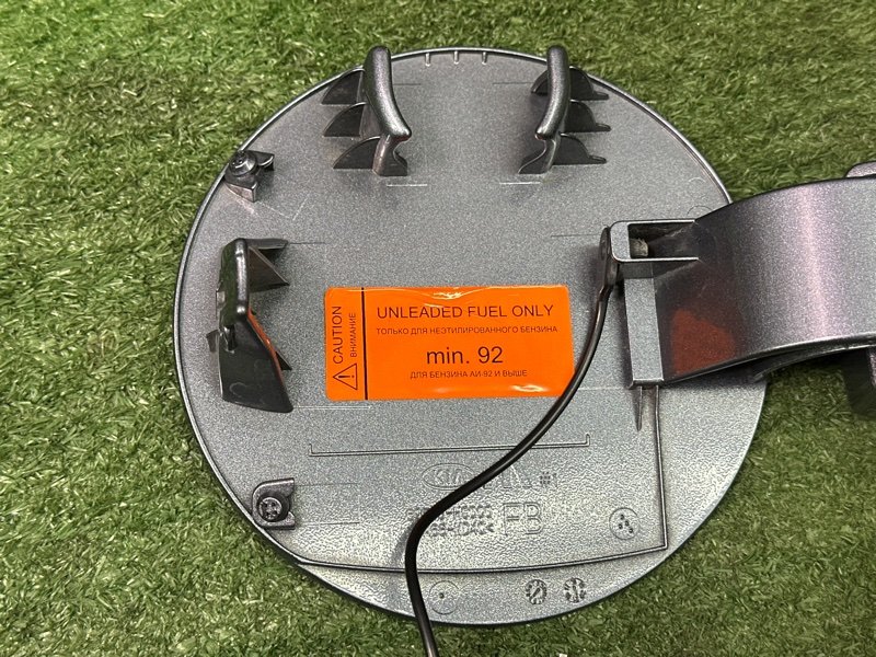 Лючок бензобака с крышкой Kia Rio 4 2019 FB