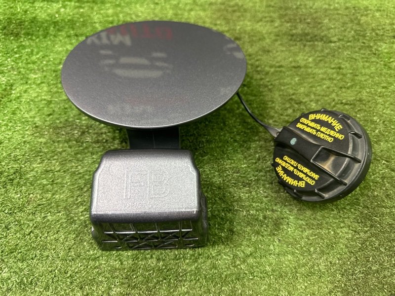 Лючок бензобака с крышкой Kia Rio 4 2019 FB