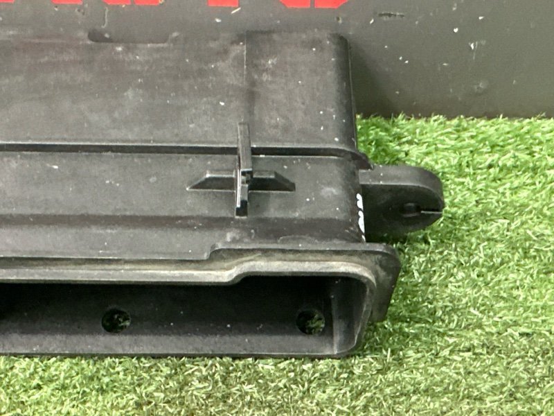 Воздухозаборник Kia Rio 4 2019 FB