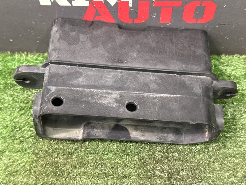 Воздухозаборник Kia Rio 4 2019 FB