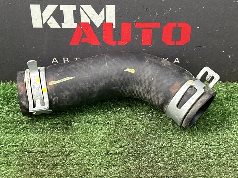 Патрубок горловины радиатора Kia Rio 4 2019 FB