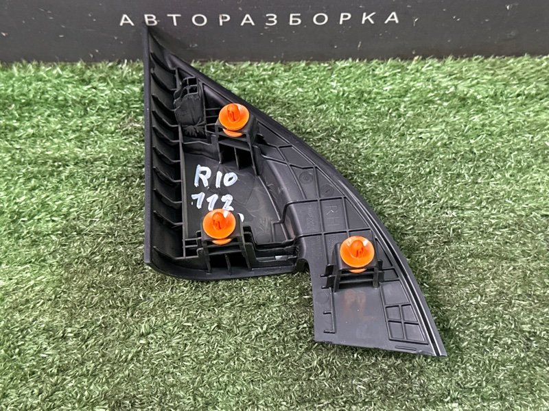 Накладка зеркала внутренняя Kia Rio 4 2019 FB