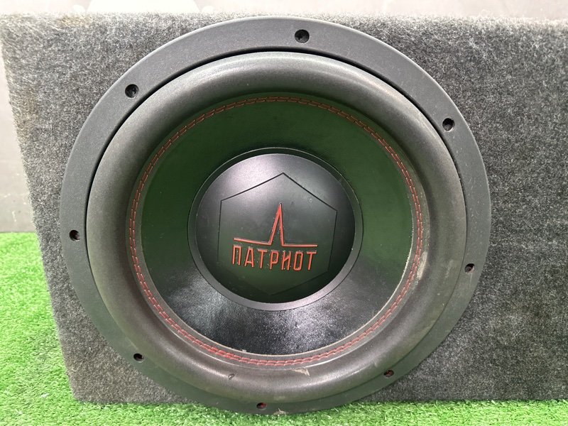 Сабвуфер с фазоинвертором Kia Rio 4 2019 FB
