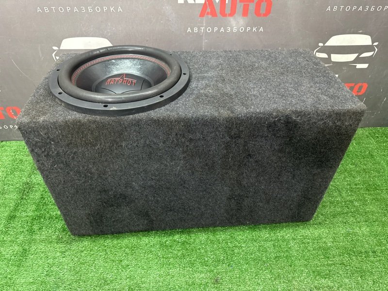 Сабвуфер с фазоинвертором Kia Rio 4 2019 FB