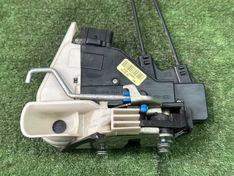 Замок двери Kia Rio 4 2019 FB