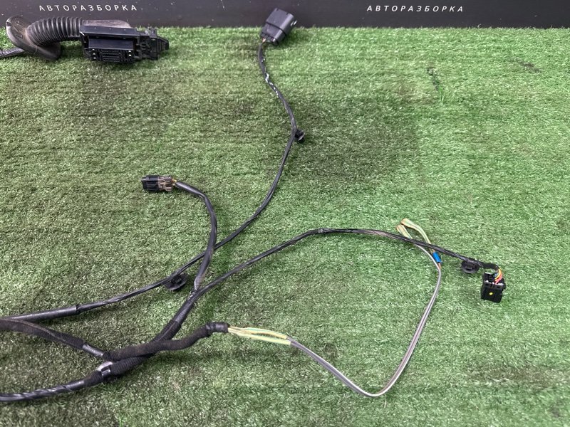 Проводка двери Kia Rio 4 2019 FB