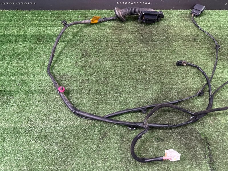 Проводка двери Kia Rio 4 2019 FB