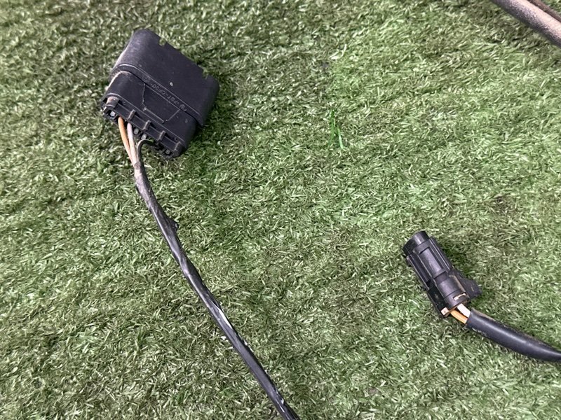 Проводка двери Kia Rio 4 2019 FB