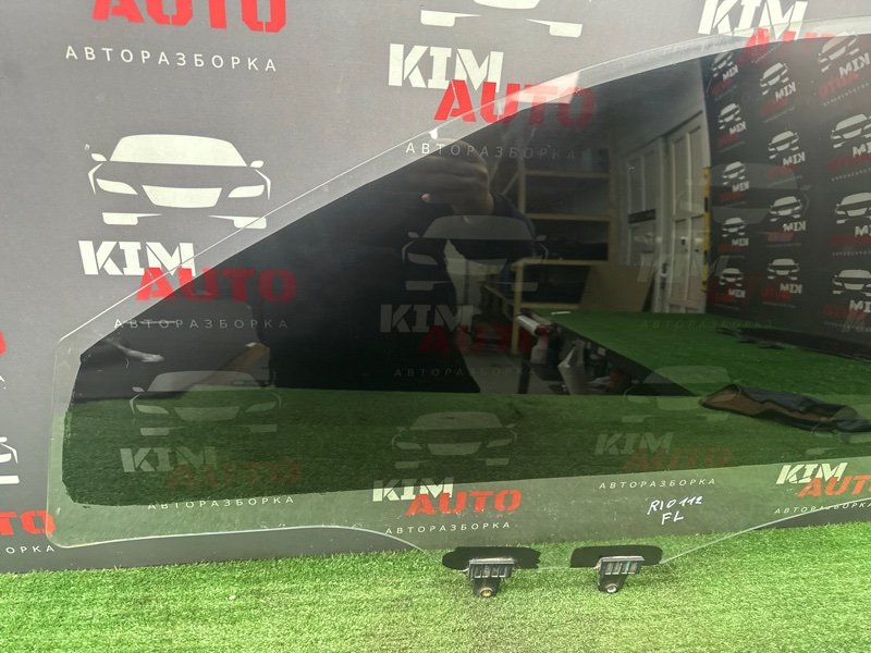 Стекло двери Kia Rio 4 2019 FB