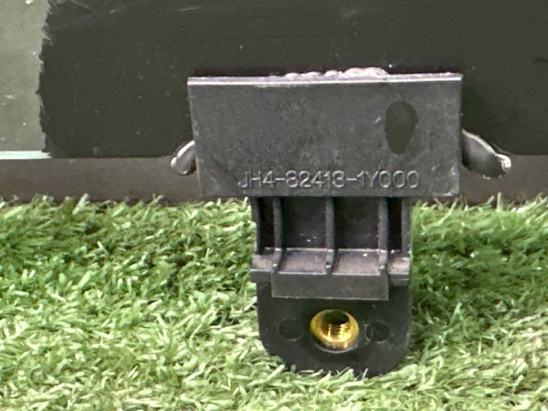 Стекло двери Kia Rio 4 2019 FB