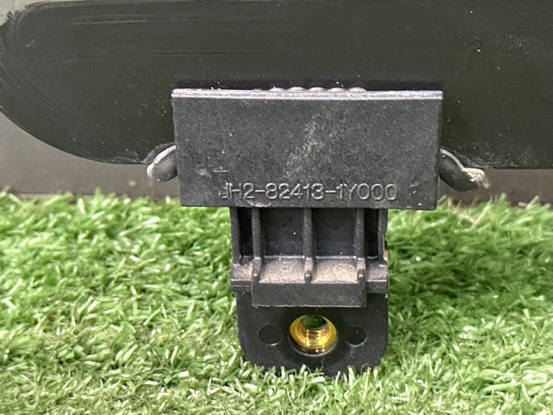 Стекло двери Kia Rio 4 2019 FB