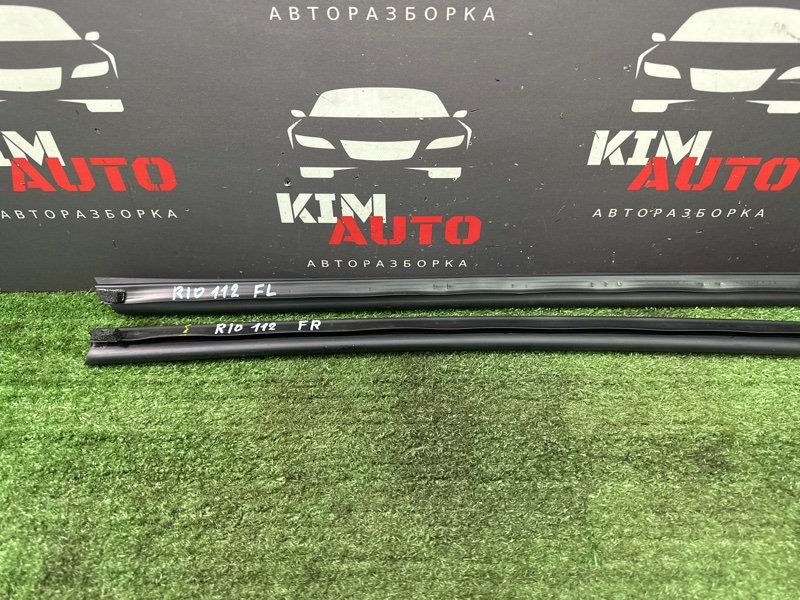 Уплотнитель стекла(бархотка) внутренний Kia Rio 4 2019 FB