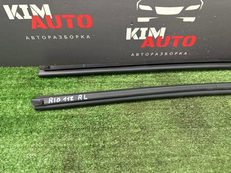 Уплотнитель стекла(бархотка) внутренний Kia Rio 4 2019 FB