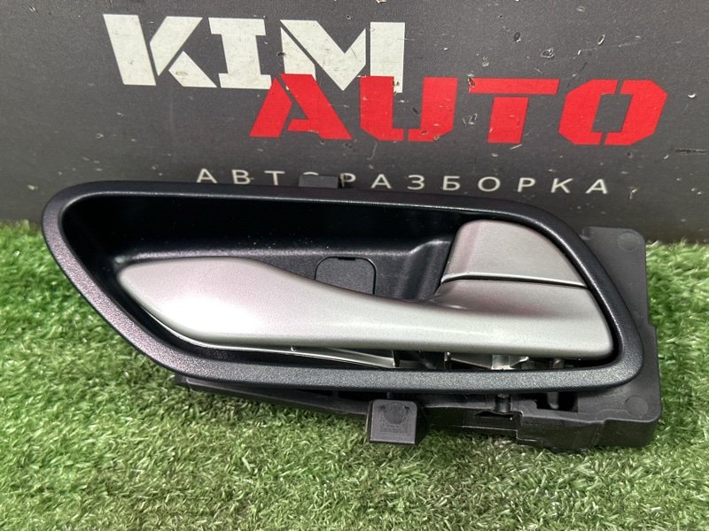 Ручка двери внутренняя Kia Rio 4 2019 FB