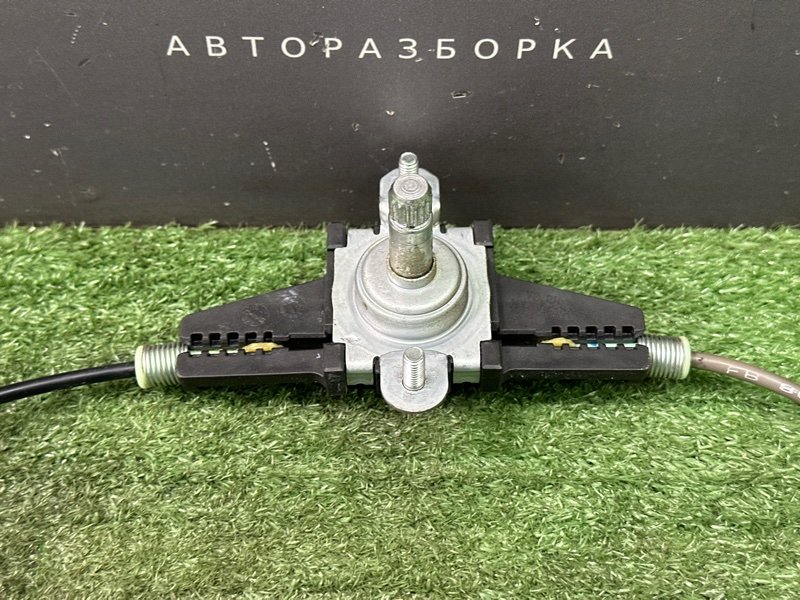 Механизм стеклоподъёмника Kia Rio 4 2019 FB