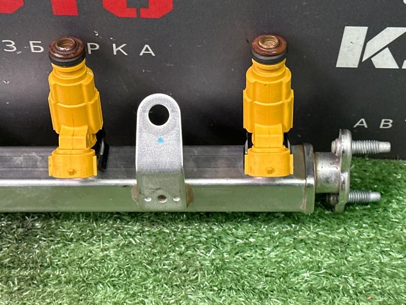 Топливная рейка с форсунками Kia Rio 4 2019 FB